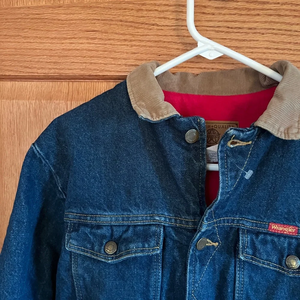Wrangler vintage red flannel Lined, denim with brown corduroy collar coat